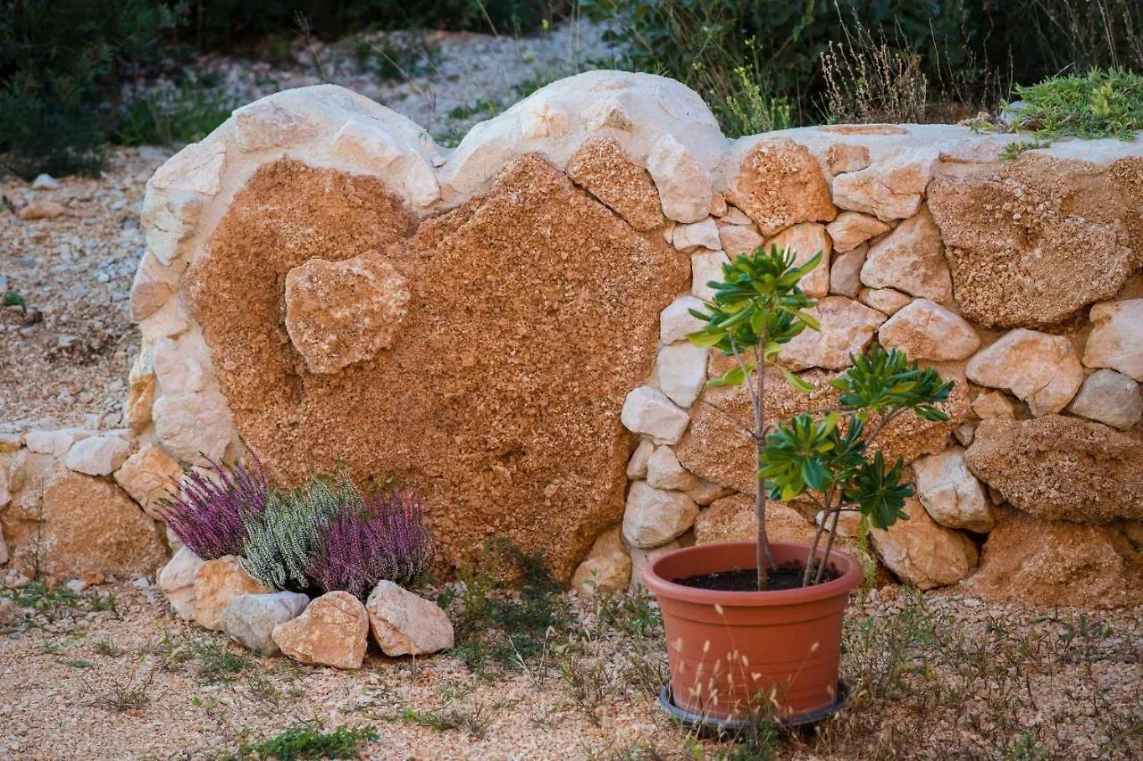 Apartments In Rab - Insel Rab 42670 Barbat na Rabu