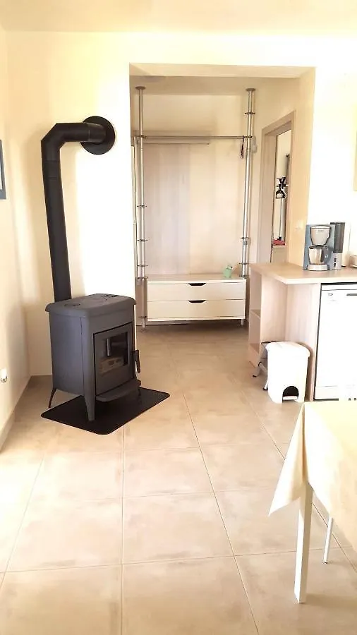 Apartments In Rab - Insel Rab 42670 Barbat na Rabu